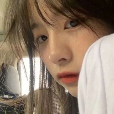 微博2021男女生失恋后哭不出来的头像图片