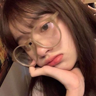 微博2021男女生失恋后哭不出来的头像图片