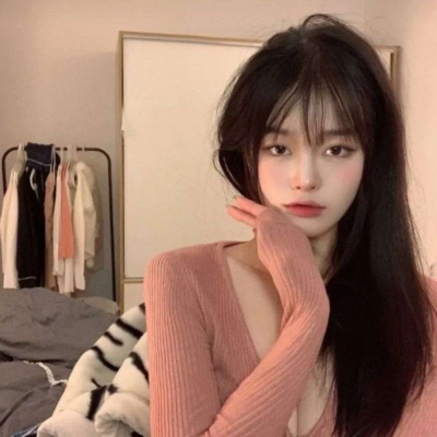 高清好看的2021高清正面照片女生头像图片
