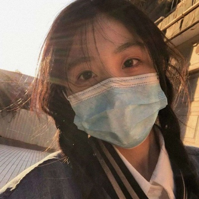 高清好看的2021高清正面照片女生头像图片