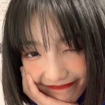 2021年最好看的30张同一个女生头像图片