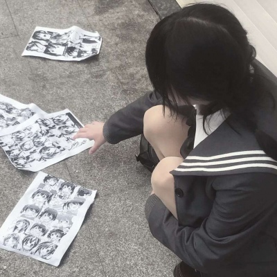 2021年带篮球的头像女生霸气图片