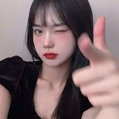 2021头像 女生卡通手绘霸气图片