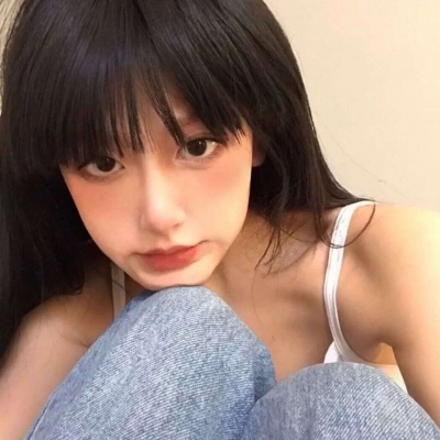 2021年女生好看头像动漫 梦幻图片