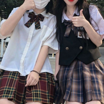 高清二人闺蜜梳两个辫子的女生头像图片