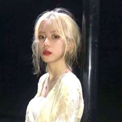 抖音2021女生头像真人暖色图片