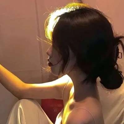 高清优质的2021qq女生搞怪头像图片