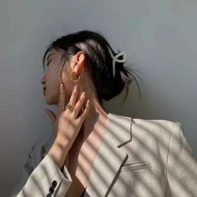 高清优质的2021qq女生搞怪头像图片