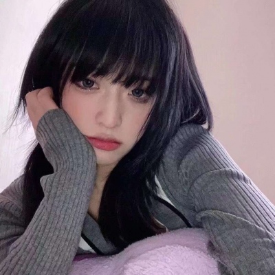 2021头像女生笑的讽刺图片