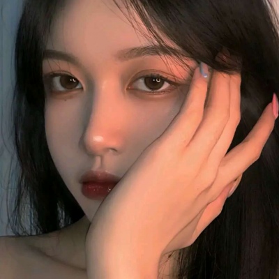 2021年口罩侧脸头像女生图片