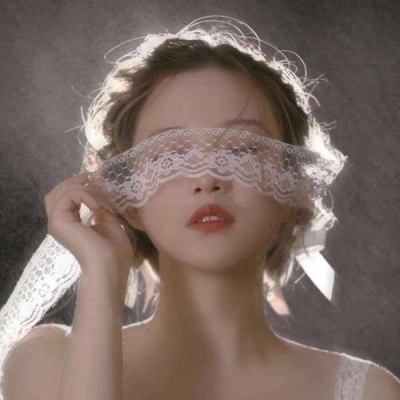 2021年最火闺蜜动漫女生头像血族图片