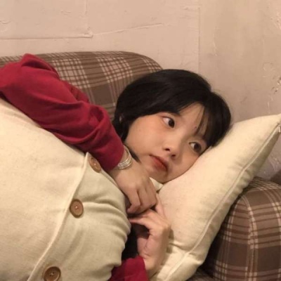 2021年最火闺蜜动漫女生头像血族图片