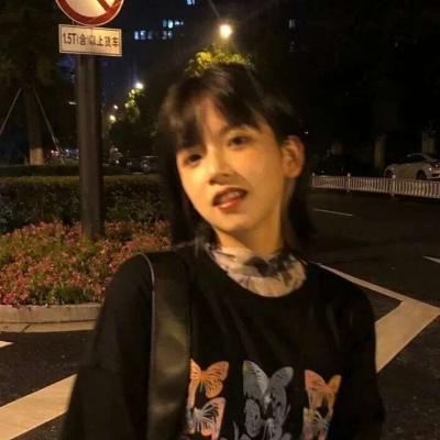 2021伤感女生流泪头像图片