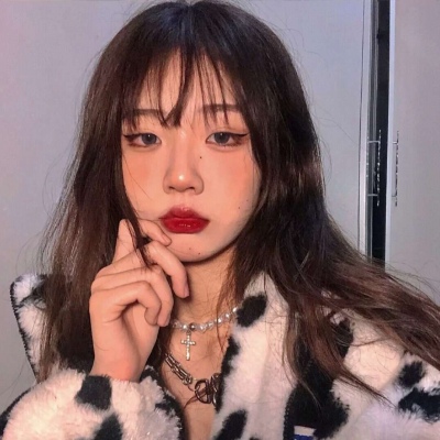 2021女生头像到动漫图片