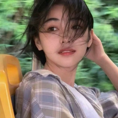 2021年最火头像图片女生头像不用手机挡图片