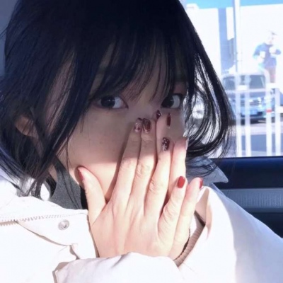 2021年最火头像图片女生头像不用手机挡图片