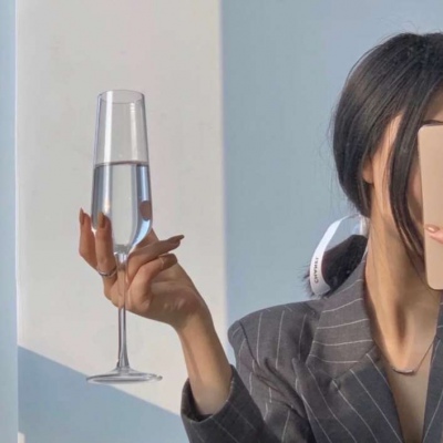 2021年最火头像图片女生头像不用手机挡图片