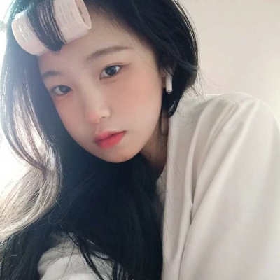 2021年最火头像转运qq女生伤感的头像图片