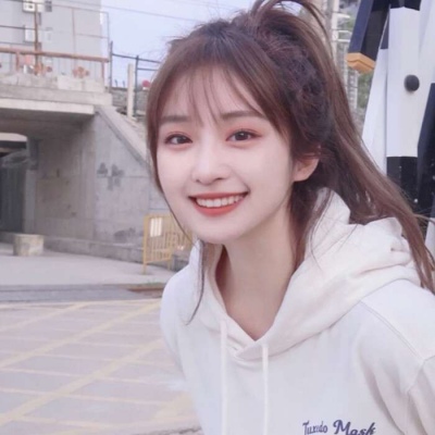 2021微信最火头像手绘头像抽烟女生图片