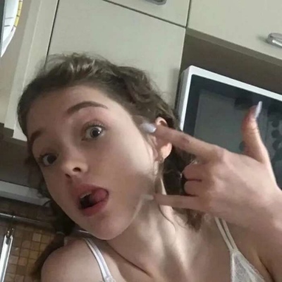 2021超火欧美2女生头像可爱图片