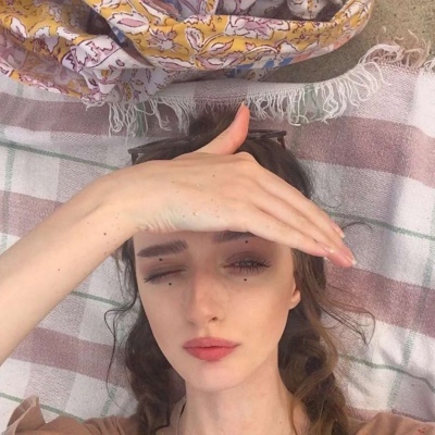 2021超火欧美2女生头像可爱图片