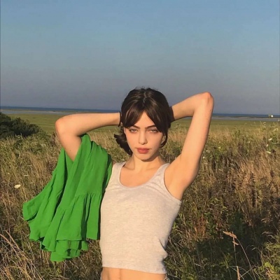 2021超火欧美2女生头像可爱图片