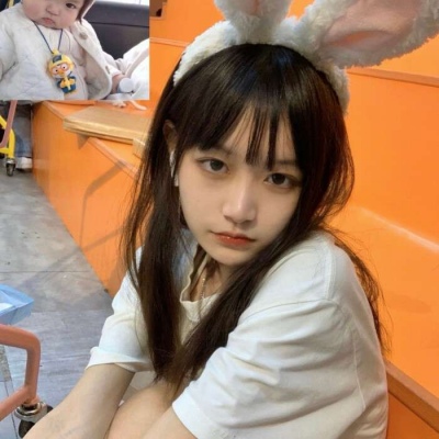 2021最潮最火qq女生头像身体部位图片