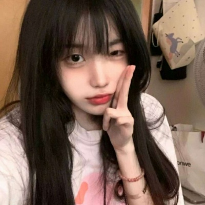 微信头像2021女生动漫伤感头像侧脸黑白图片