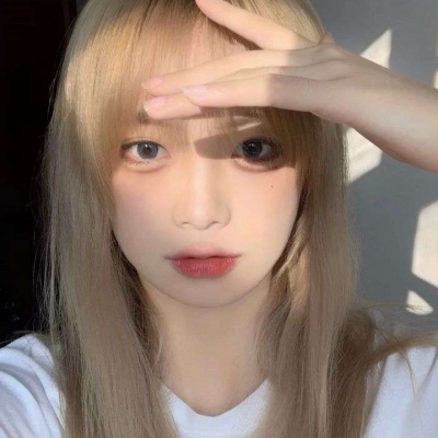 2021年好看的微信头像网红用的女生动漫头像图片