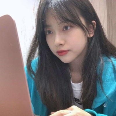 2021年好看的微信头像网红用的女生动漫头像图片