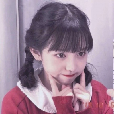 微信头像2021最新图片女生微信头像眼镜卡通头像图片