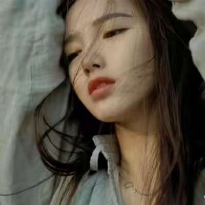 高清唯美的2021年女生和女生动漫情侣头像图片