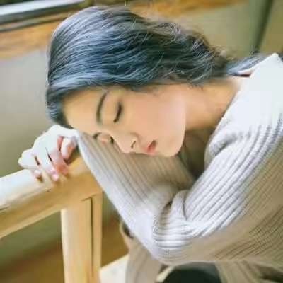 高清唯美的2021年女生和女生动漫情侣头像图片