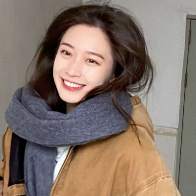 高清优质2021年的微信头像卡通背影头像女生短发图片