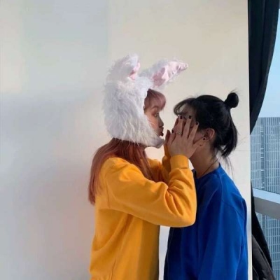 高清好看的闺蜜个性网qq头像伤感女生图片