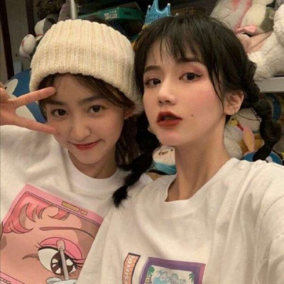 高清好看的闺蜜个性网qq头像伤感女生图片