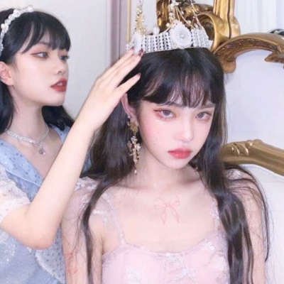 超酷头像图片2021最火爆女生头像唯美唱歌图片