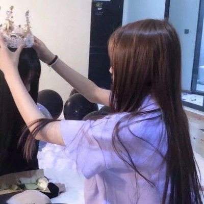 超酷头像图片2021最火爆女生头像唯美唱歌图片