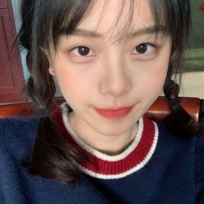 最酷的2021带蝴蝶结的女生头像背面图片