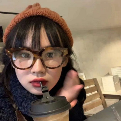 2021年qq非主流女生动漫头像带字图片