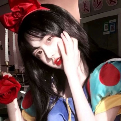 2021年最新女生暗黑心碎头像