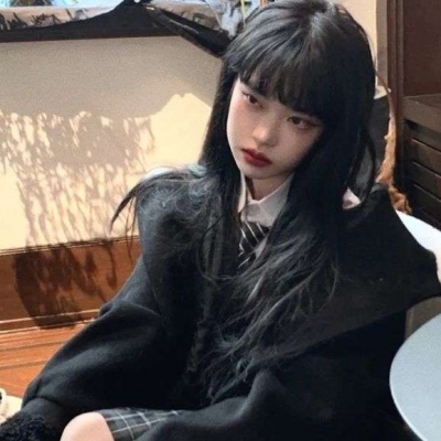 qq头像微信头像卡通短发女生头像图片大全图片