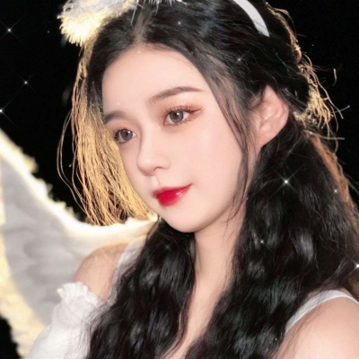 高清优质的qq头像灰色霸气背影头像女生带字图片