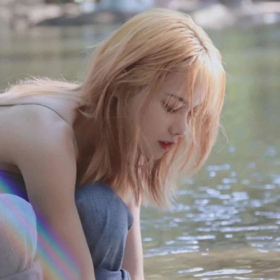 看起来很开心内心却很丧的头像图片女生宝宝可爱的头像图片
