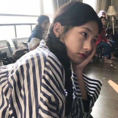 看起来很开心内心却很丧的头像图片女生宝宝可爱的头像图片