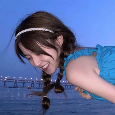 神仙女生头像悲惨二次元图片