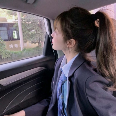 神仙女生头像悲惨二次元图片