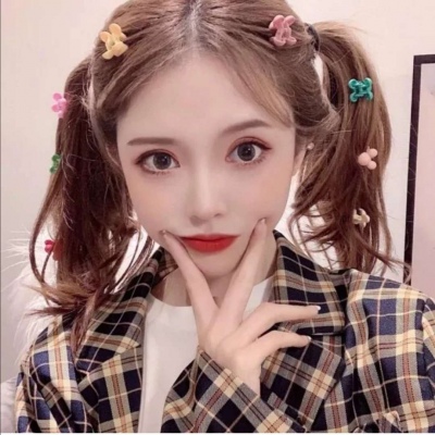 高清可爱仙韩系中性短发女生头像图片