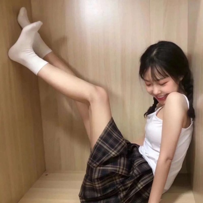 高清好看的真人版变态头像女生图片