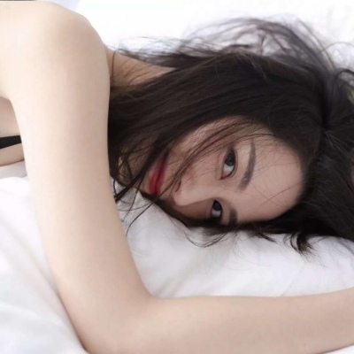 高清好看的真人版变态头像女生图片